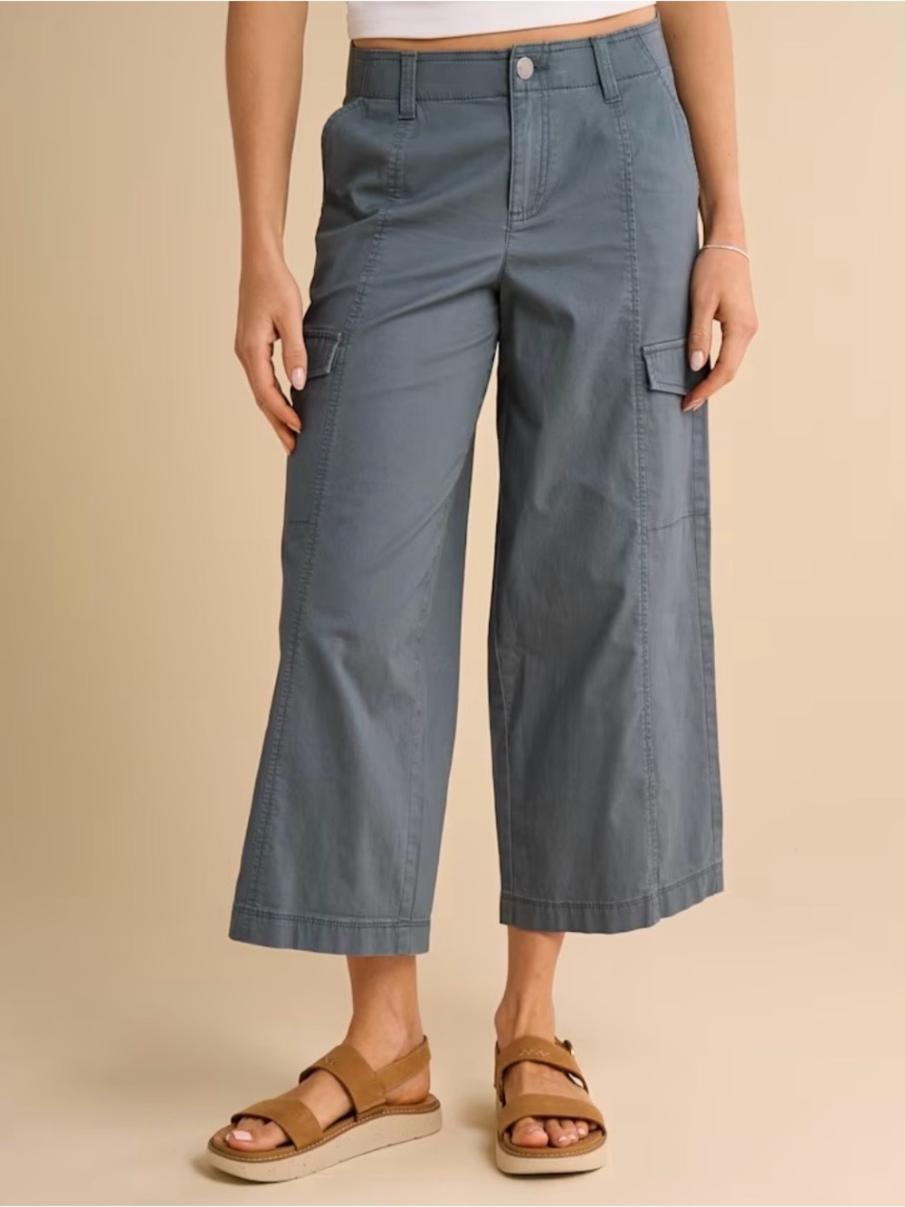 Bass Pro Shops Slate Blue Wide-Leg Cargo Crop Pants